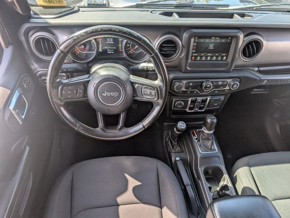 2022 Jeep JL Wrangler - Image 15 of 21