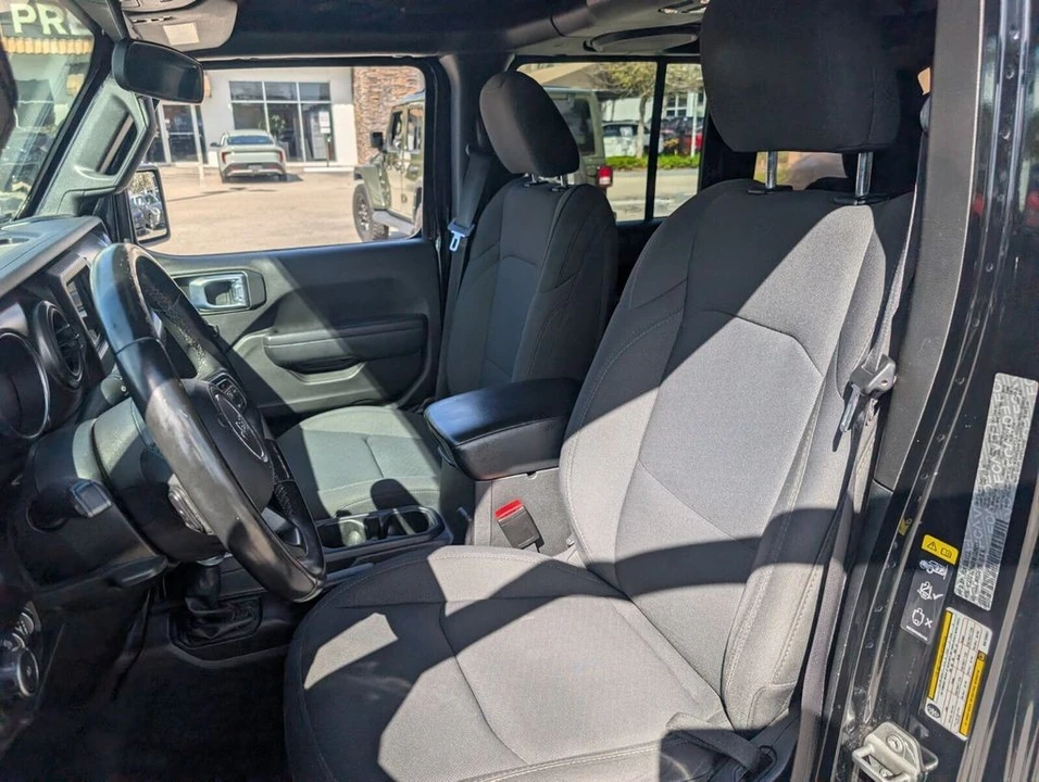 2022 Jeep JL Wrangler - Image 12 of 21