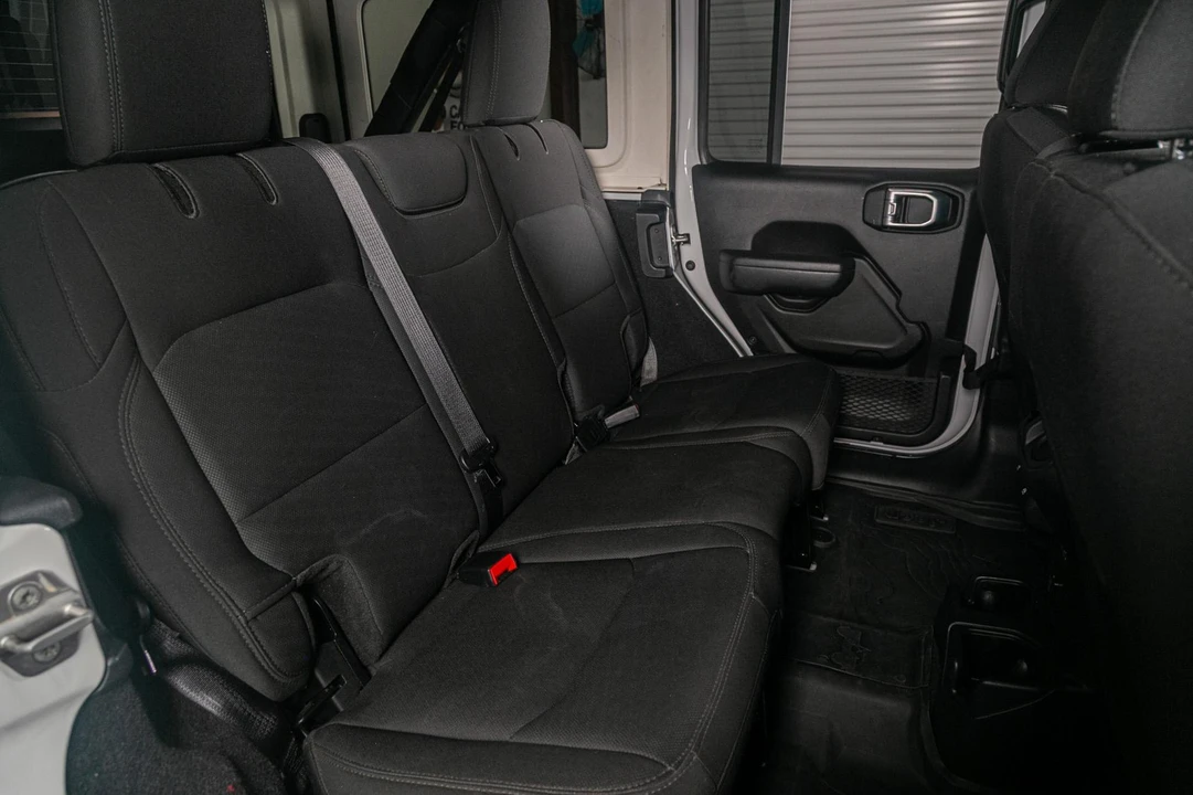 2022 Jeep JL Wrangler - Image 10 of 21