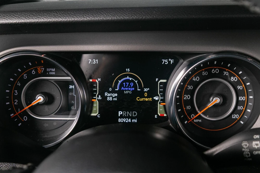 2022 Jeep JL Wrangler - Image 8 of 21