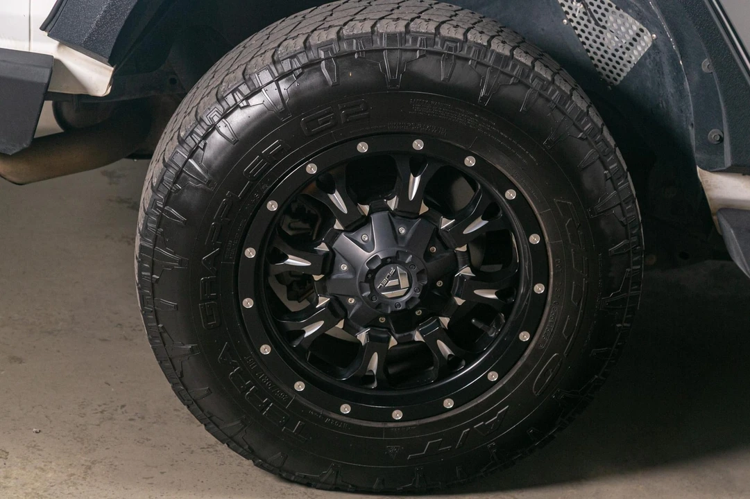 2022 Jeep JL Wrangler - Image 20 of 21