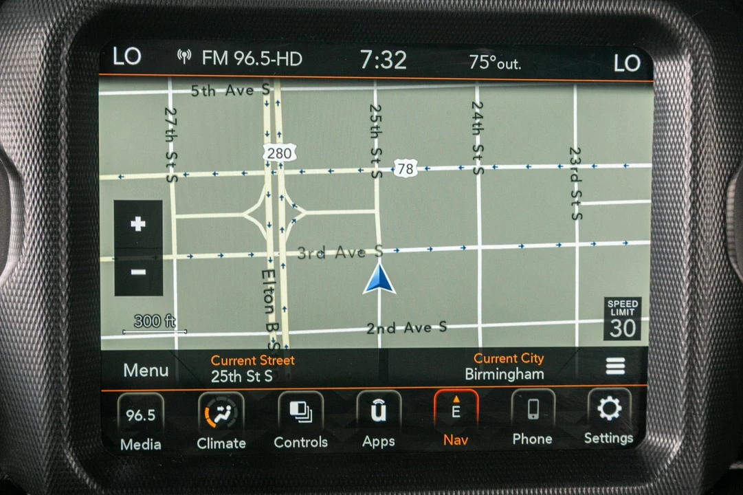 2022 Jeep JL Wrangler - Image 12 of 21