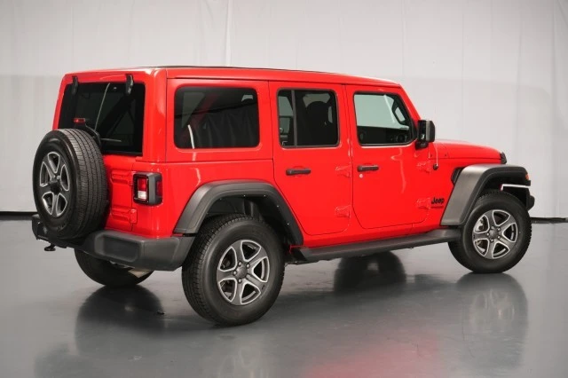 2022 Jeep JL Wrangler - Image 14 of 31