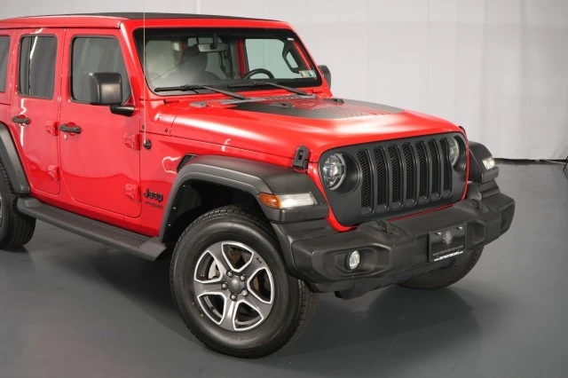 2022 Jeep JL Wrangler - Image 10 of 31