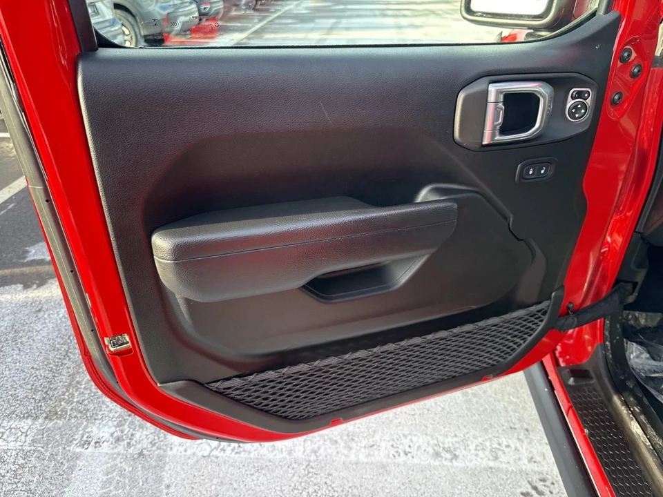 2022 Jeep JL Wrangler - Image 18 of 21