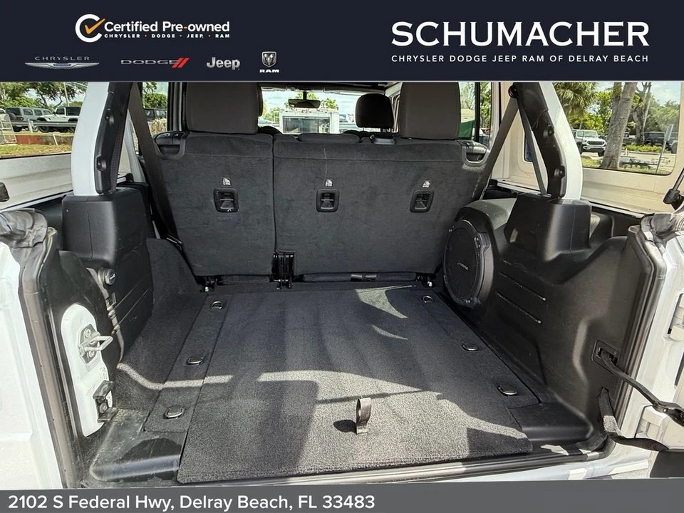 2022 Jeep JL Wrangler - Image 15 of 28