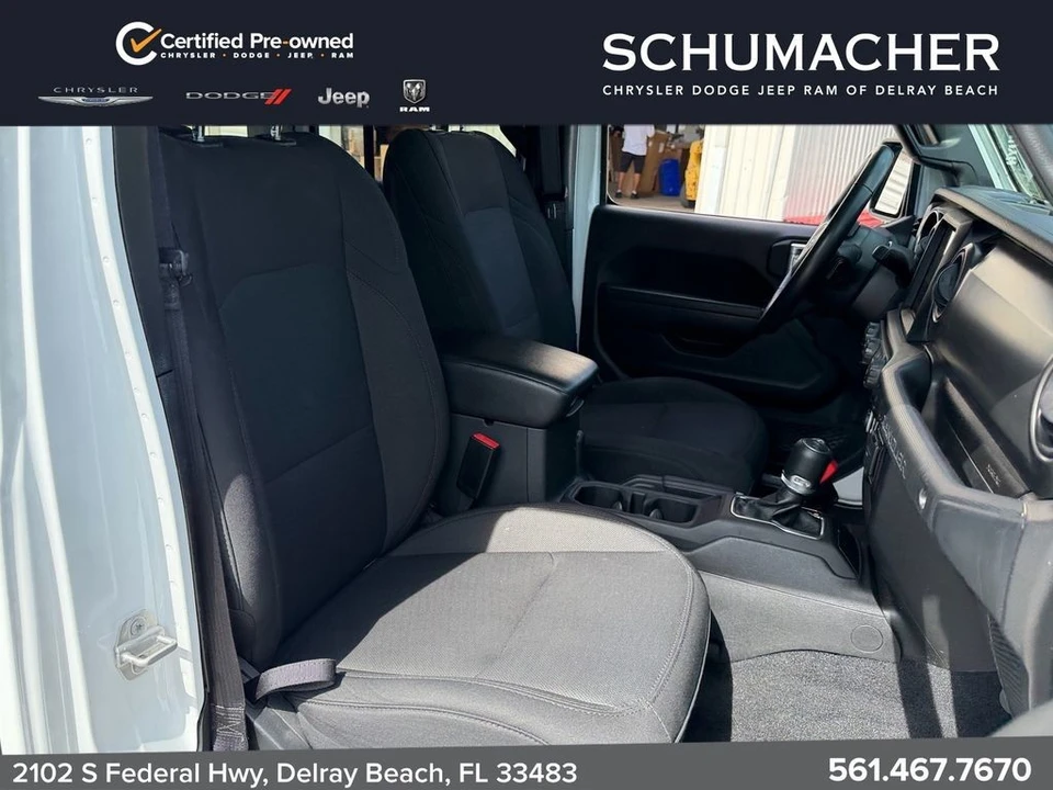 2022 Jeep JL Wrangler - Image 18 of 28