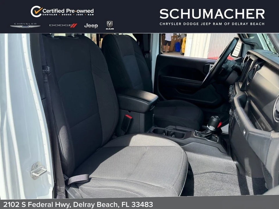 2022 Jeep JL Wrangler - Image 18 of 28