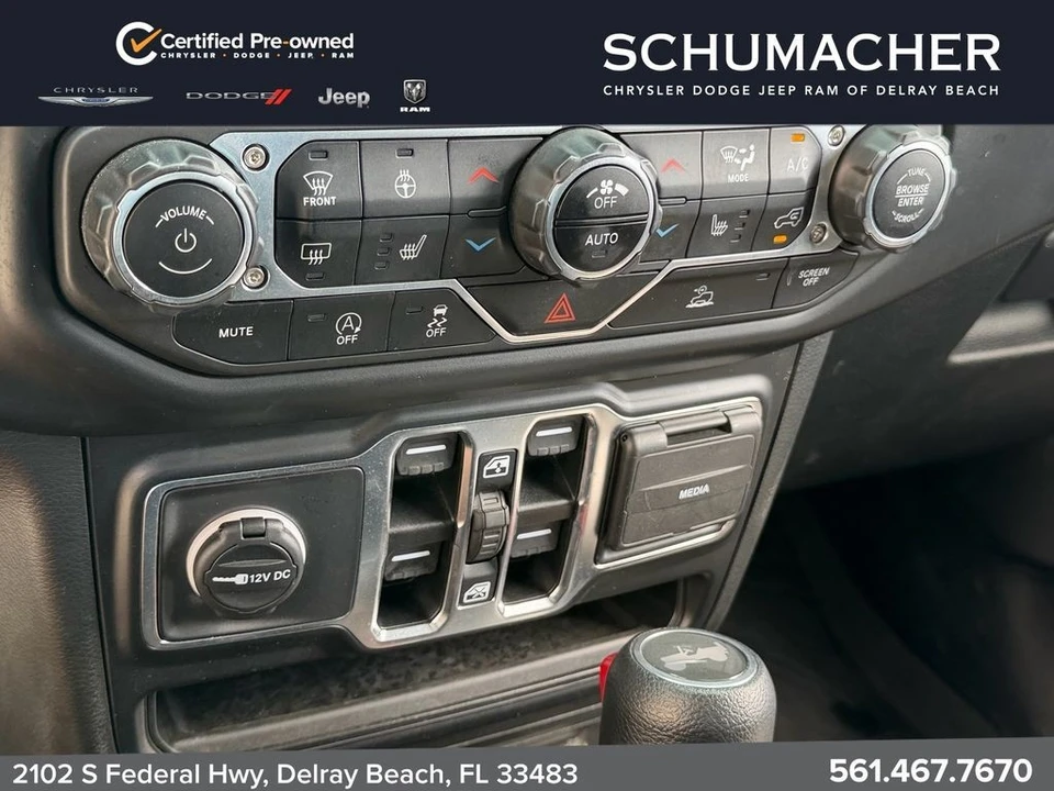 2022 Jeep JL Wrangler - Image 27 of 28