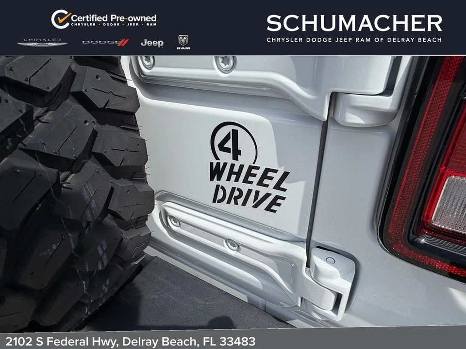 2022 Jeep JL Wrangler - Image 16 of 28