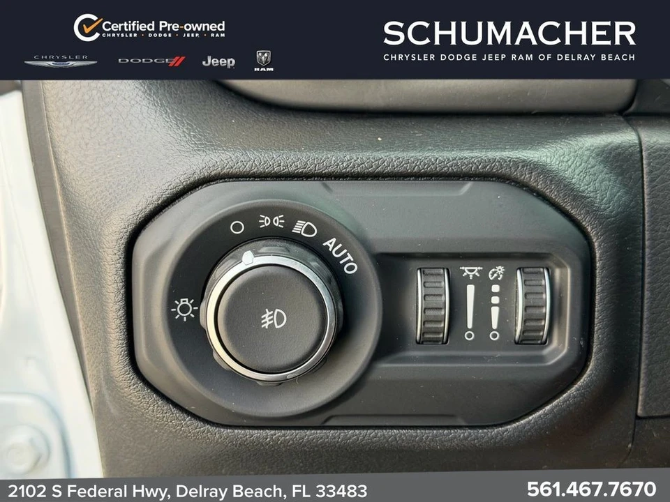 2022 Jeep JL Wrangler - Image 25 of 28