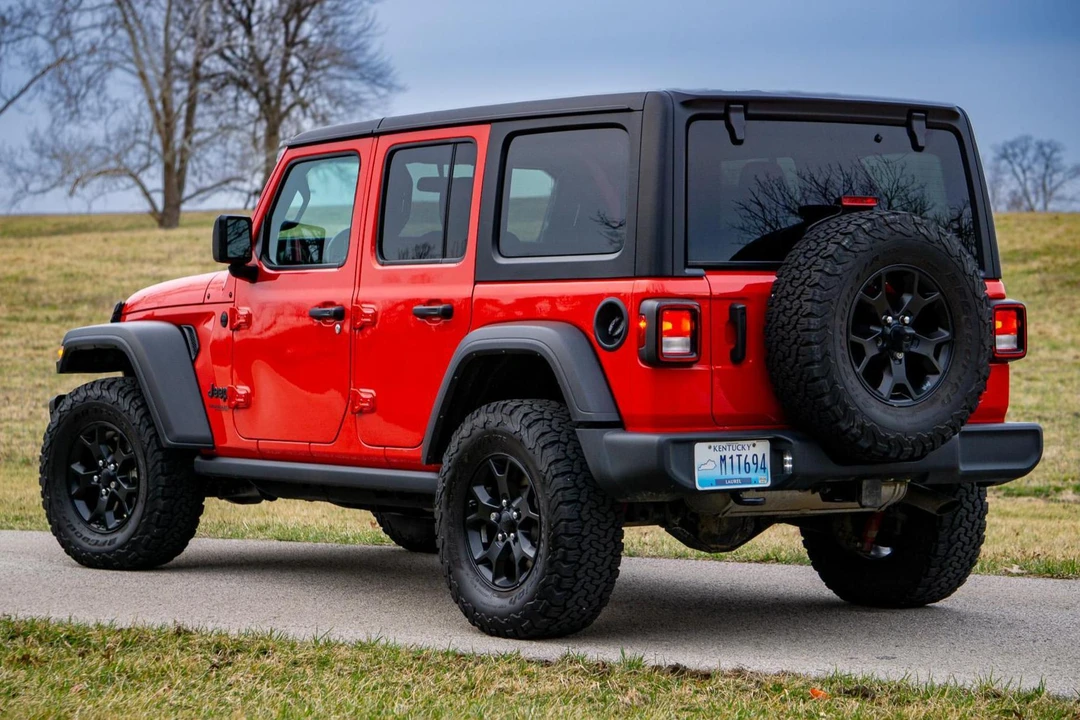 2022 Jeep JL Wrangler - Image 4 of 31
