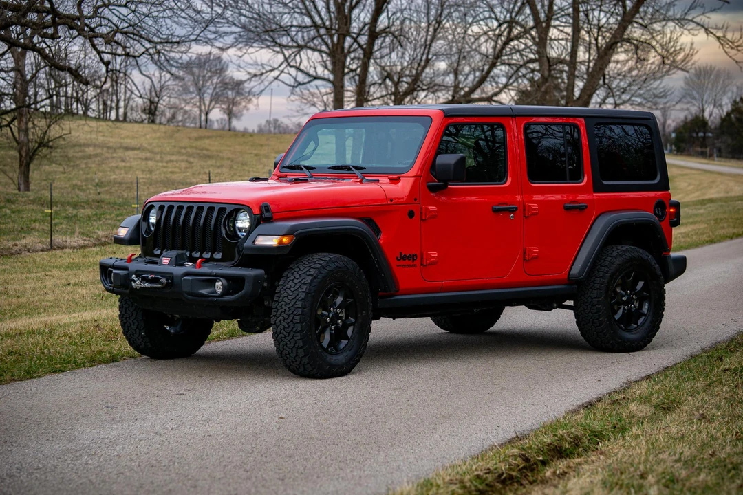 2022 Jeep JL Wrangler - Image 11 of 31