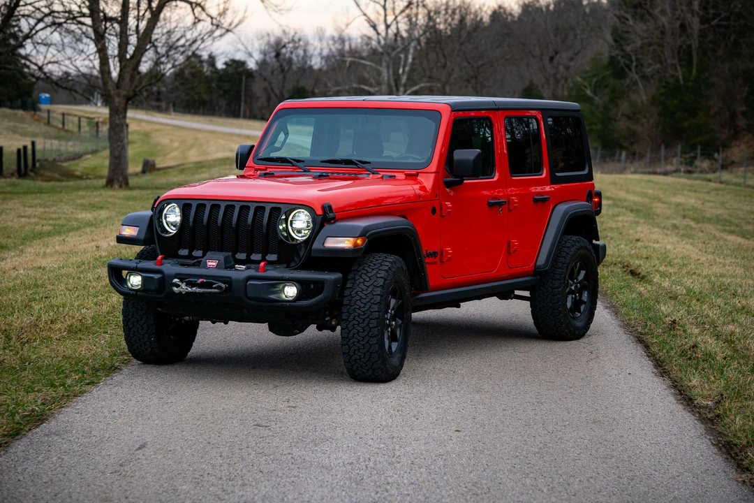 2022 Jeep JL Wrangler - Image 10 of 31