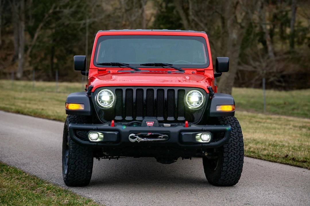 2022 Jeep JL Wrangler - Image 2 of 31