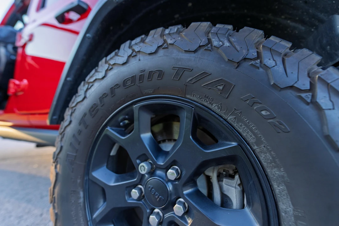 2022 Jeep JL Wrangler - Image 27 of 31