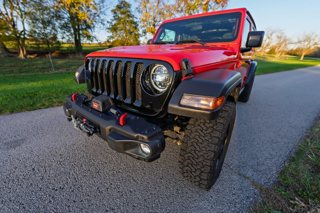 2022 Jeep JL Wrangler - Image 8 of 31