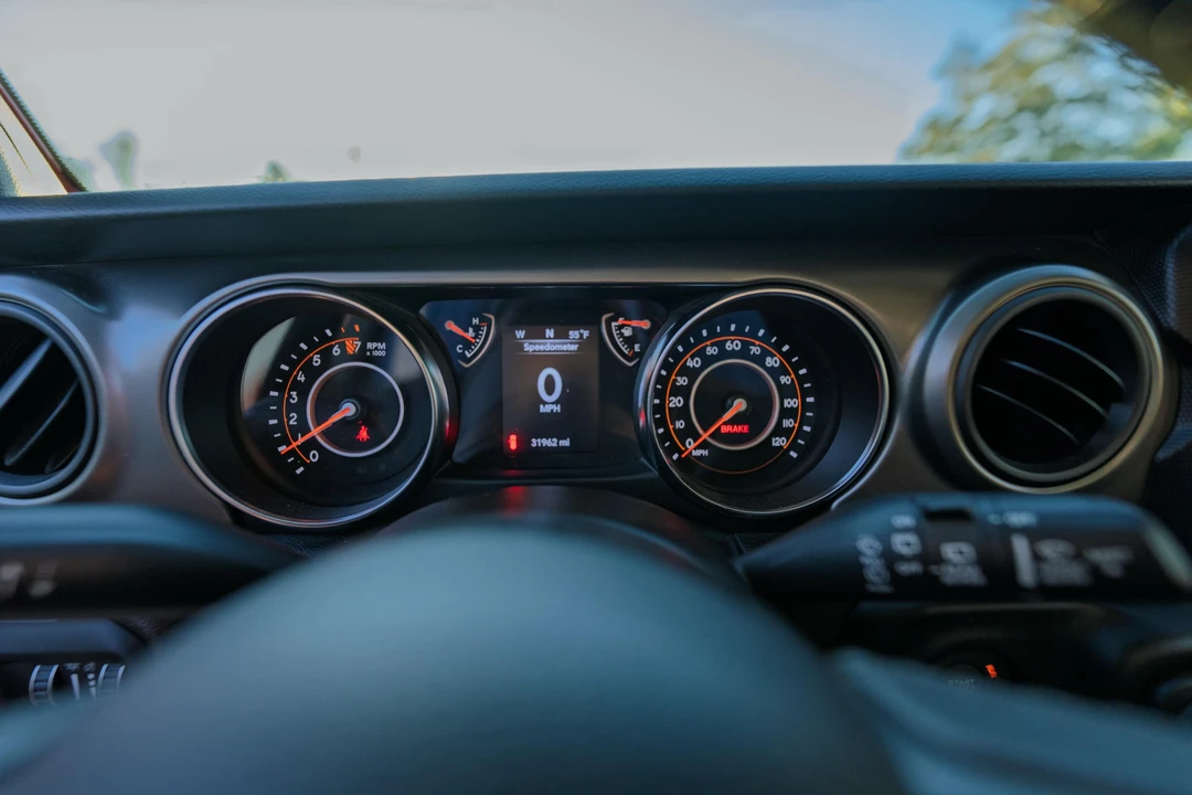 2022 Jeep JL Wrangler - Image 31 of 31