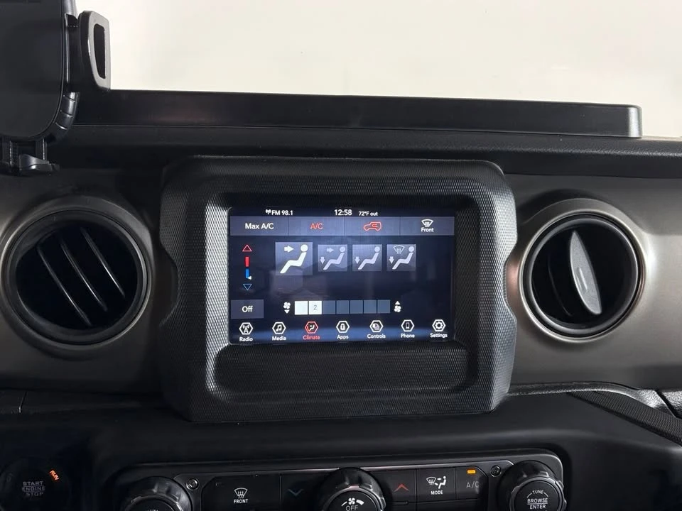 2022 Jeep JL Wrangler - Image 12 of 20
