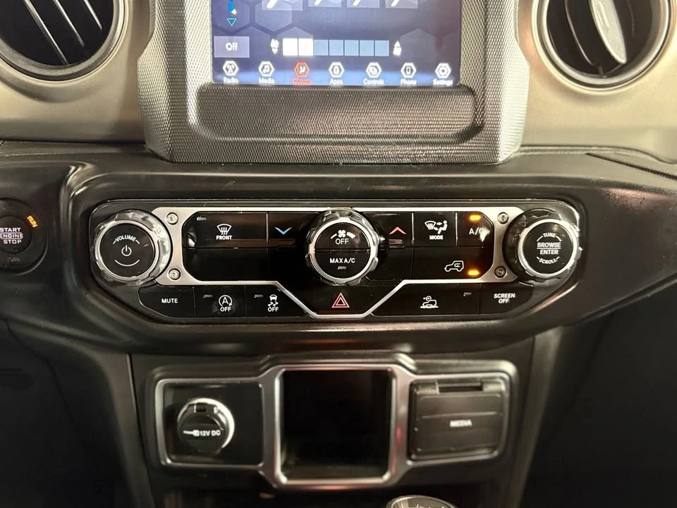 2022 Jeep JL Wrangler - Image 13 of 20