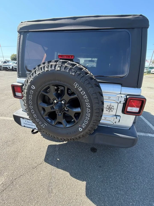 2022 Jeep JL Wrangler - Image 4 of 12