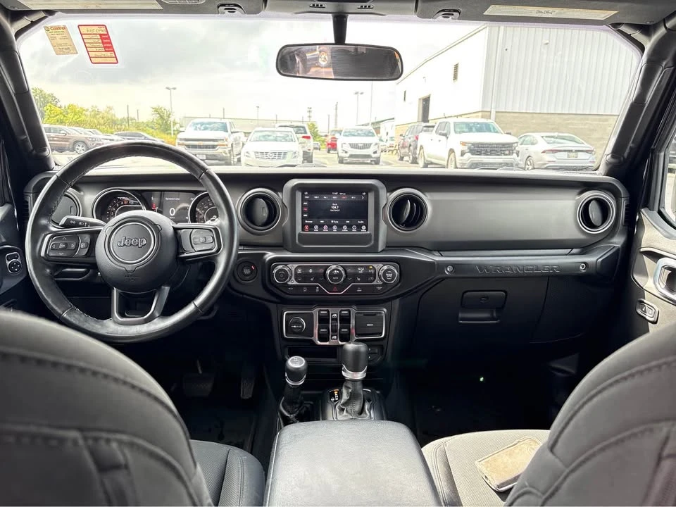 2022 Jeep JL Wrangler - Image 10 of 16