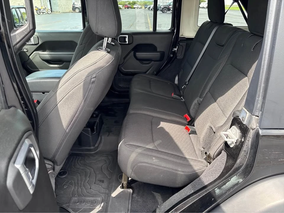 2022 Jeep JL Wrangler - Image 14 of 16