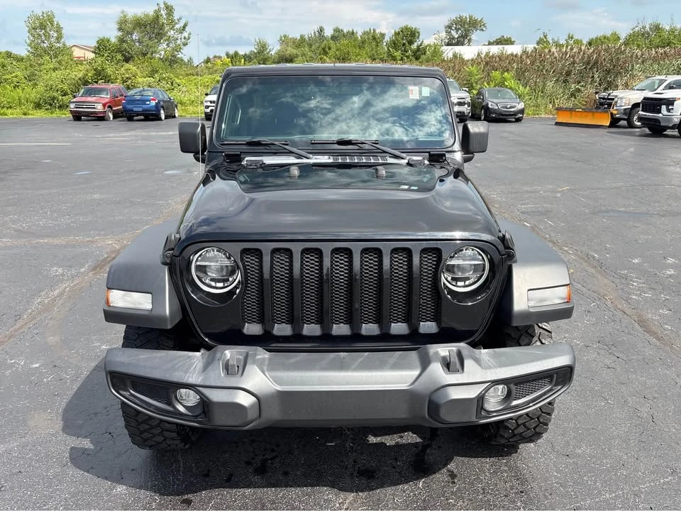 2022 Jeep JL Wrangler - Image 9 of 16