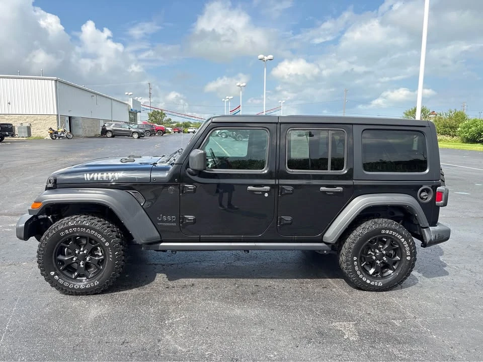 2022 Jeep JL Wrangler - Image 2 of 16