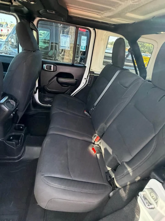 2022 Jeep JL Wrangler - Image 3 of 6