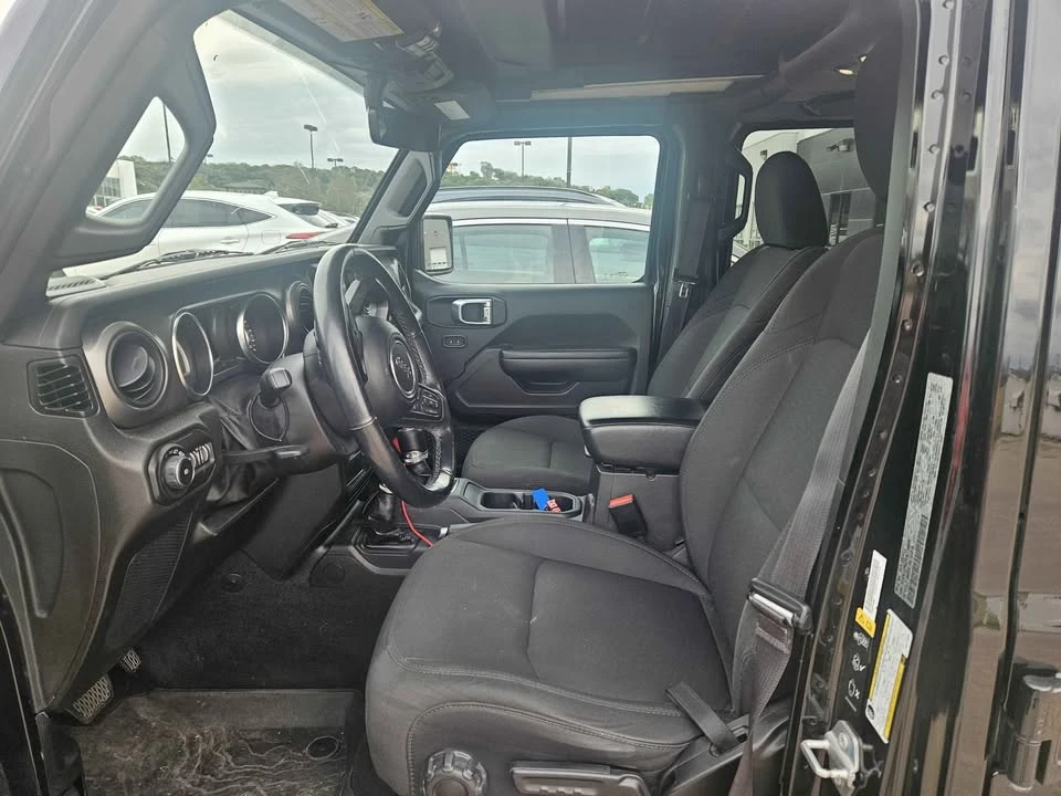 2022 Jeep JL Wrangler - Image 4 of 7