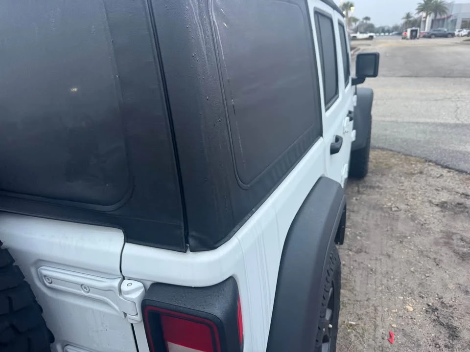 2022 Jeep JL Wrangler - Image 7 of 7