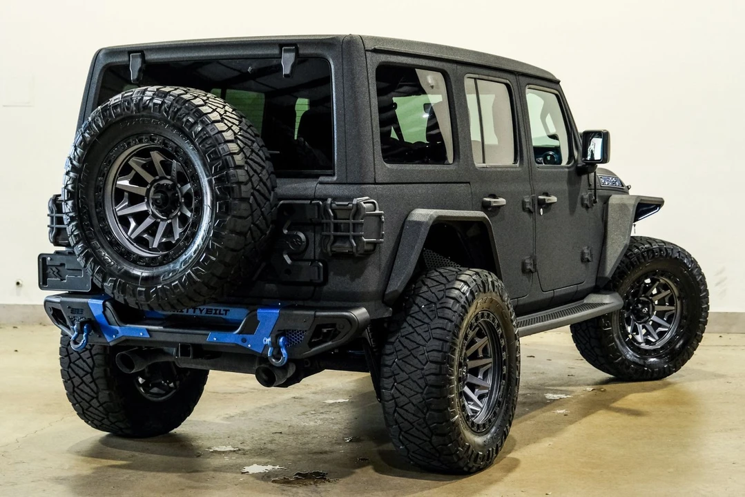 2022 Jeep JL Wrangler - Image 7 of 12