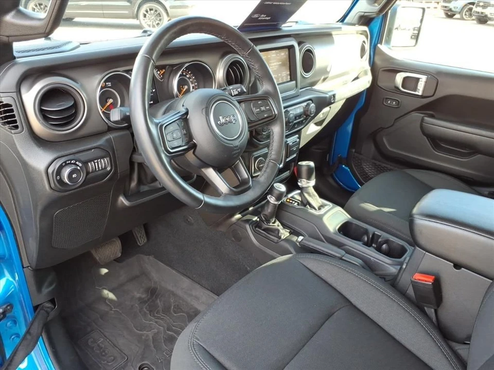 2022 Jeep JL Wrangler - Image 7 of 12