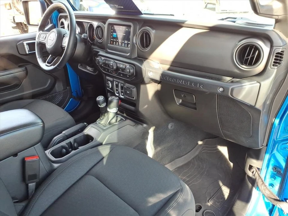 2022 Jeep JL Wrangler - Image 12 of 12