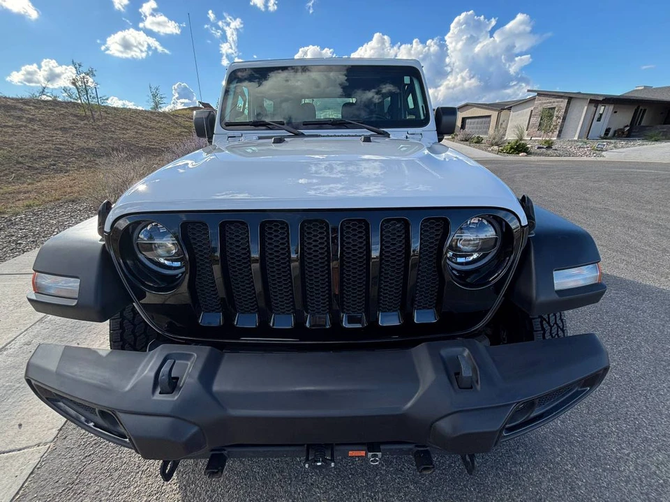 2022 Jeep JL Wrangler - Image 4 of 15