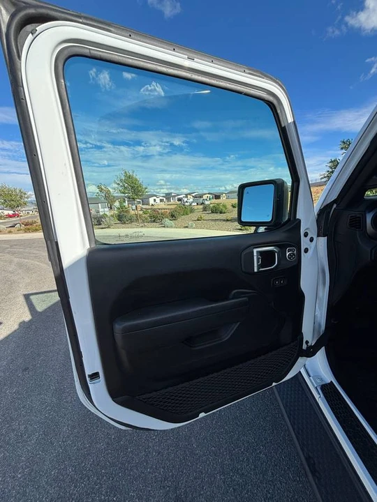 2022 Jeep JL Wrangler - Image 8 of 15