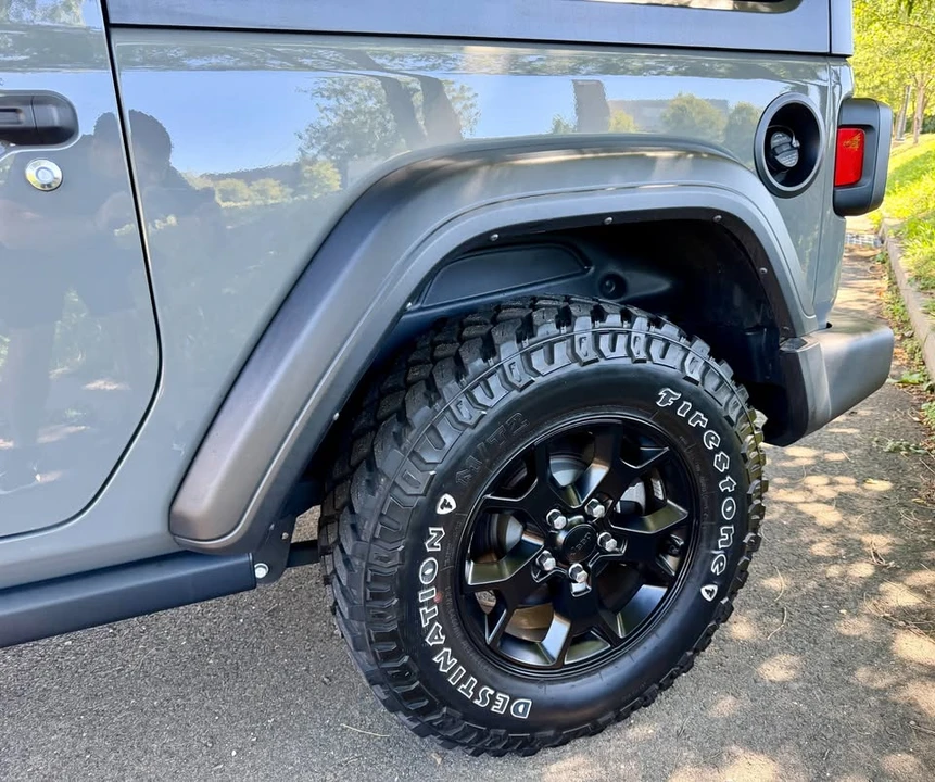 2022 Jeep JL Wrangler - Image 7 of 20