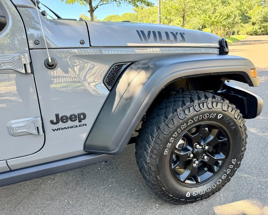 2022 Jeep JL Wrangler - Image 9 of 20