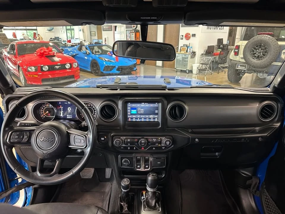 2022 Jeep JL Wrangler - Image 13 of 20