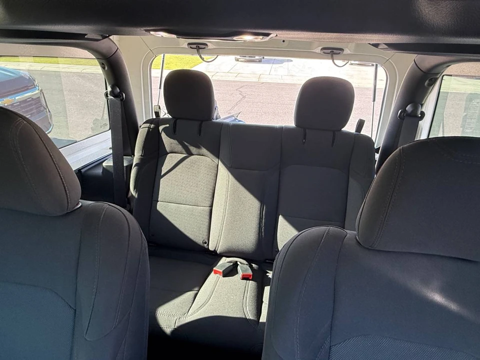2022 Jeep JL Wrangler - Image 11 of 11