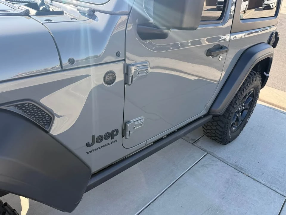 2022 Jeep JL Wrangler - Image 9 of 14