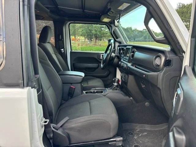 2022 Jeep JL Wrangler - Image 9 of 21