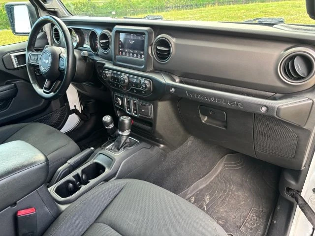 2022 Jeep JL Wrangler - Image 10 of 21