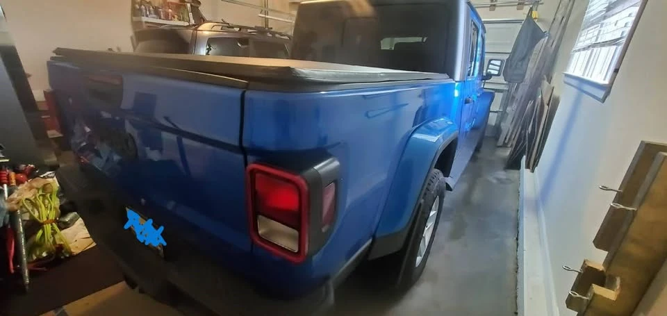 2022 Jeep JT Gladiator - Image 8 of 17
