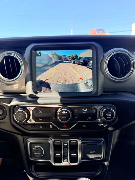 2022 Jeep JT Gladiator - Image 15 of 20