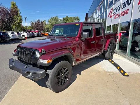 2022 Jeep Gladiator Sport