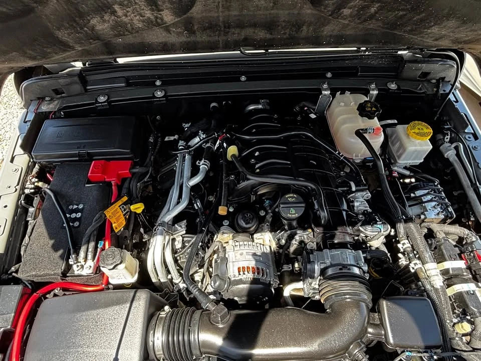 2022 Jeep JT Gladiator - Image 11 of 12