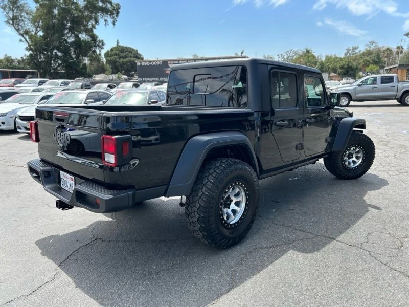2022 Jeep JT Gladiator - Image 3 of 10