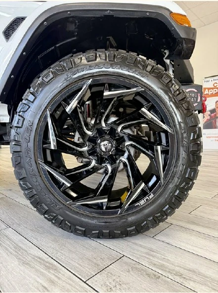 2022 Jeep JT Gladiator - Image 18 of 19